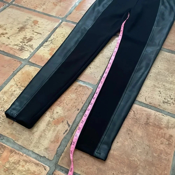 🔷 PAIGE Vegan Leather Tuxedo Size Small Black Leggings - Picture 5 of 7